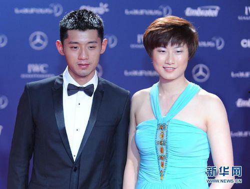 冯瀚圃女朋友郭鑫照片,美丽与才华并存的时尚女神